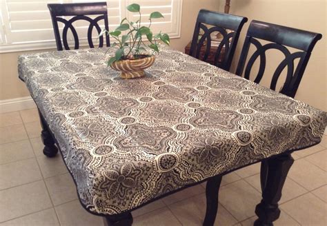 Buy galaxy round-fitted flannel backing vinyl tablecloth at Sastybale. . Fitted table cloth